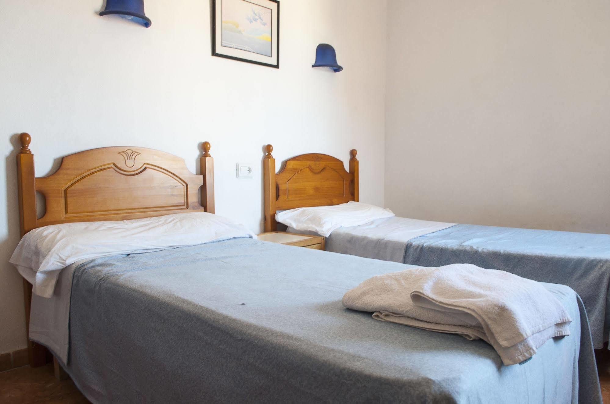 Surfing Concept Hostel カラ・ラトハダ エクステリア 写真